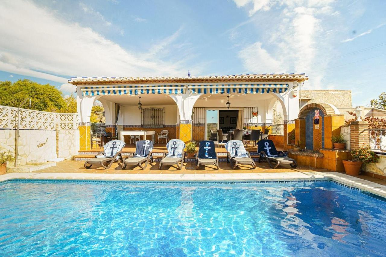 Villa Triana Nerja Luaran gambar
