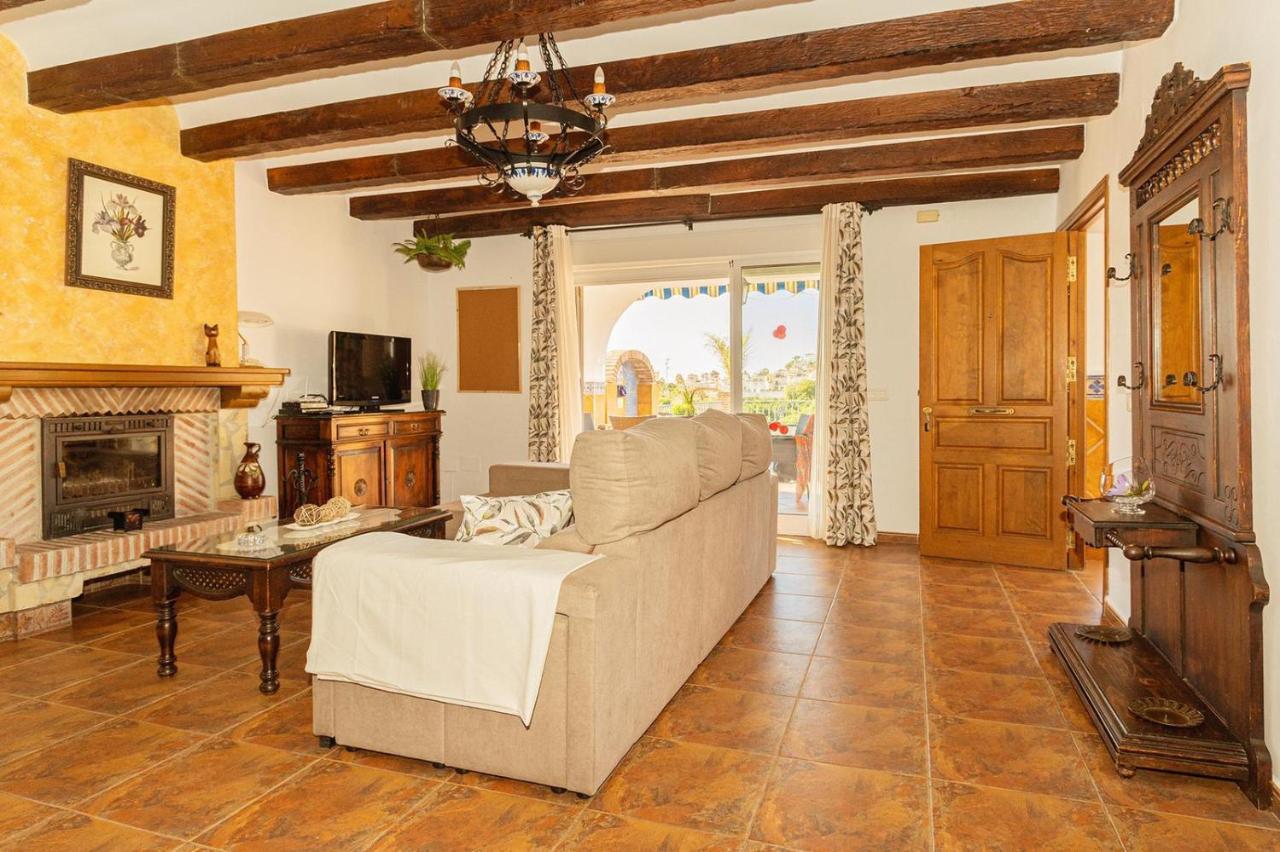 Villa Triana Nerja Luaran gambar