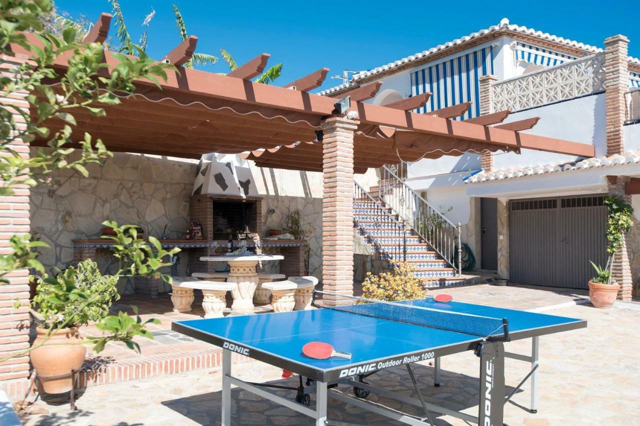 Villa Triana Nerja Luaran gambar